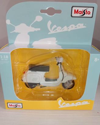 Piaggio Vespa 1/18 Mauro Modellino Mai Aperto