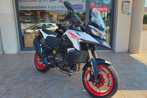 Benelli TRK 902 Stradale
