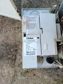 caldaia Vaillant per pezzi di ricambio 