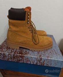 Scarponcini Caimano nuovi in pelle nabuk camel n40