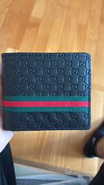 Portafoglio Gucci GG Supreme Web Stripe 👛