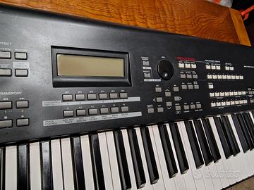 Workstation Yamaha MOXF8 