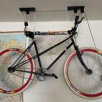 Bici con ruote da corsa