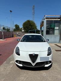 Alfa Romeo Giulietta 1.6 Turbo Diesel 120 CV