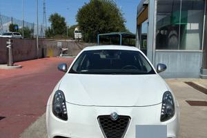 Alfa Romeo Giulietta 1.6 Turbo Diesel 120 CV