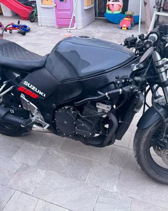 Suzuki RF 600 R