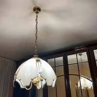 Lampadario con 2 abat jour abbinate