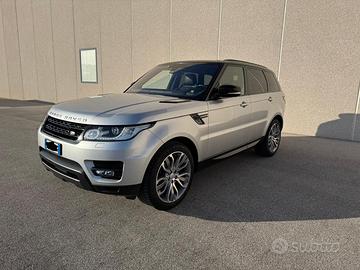 Land Rover modello Range Rover Sport