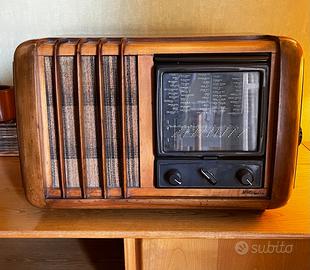 Radio d'Epoca a Valvole "Radio Star" Anni '40