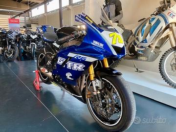 Yamaha YZF R6 (2008) - SOLO PISTA
