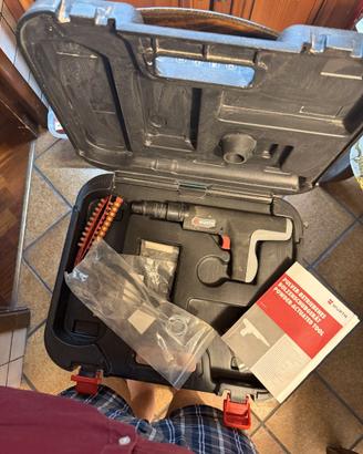 Sparachiodi Würth BST 350 + chiodi e cartucce