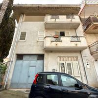 Casa indipendente a Partinico, Via Ungaretti