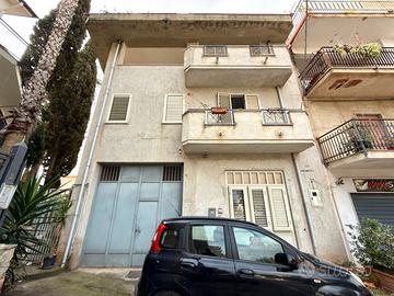 Casa indipendente a Partinico, Via Ungaretti