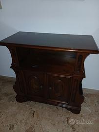 mobile ingresso con ruote