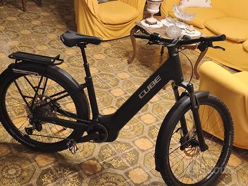 E-bike Cube Reaction Hybrid Race Allroad