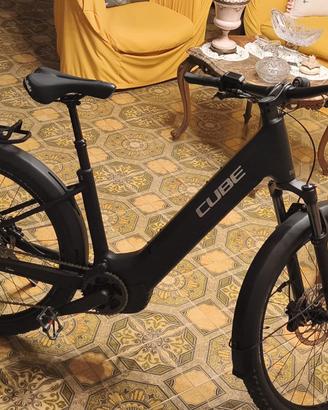 E-bike Cube Reaction Hybrid Race Allroad