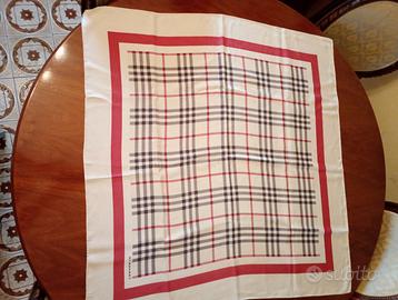 BURBERRY Foulard Nuovo ORIGINALE senza scatola, in