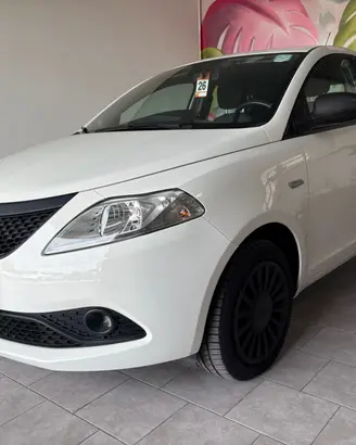 Lancia Ypsilon 1.2 69 CV 5 porte S&S Elefantino Bl