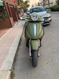 Beverly 500
