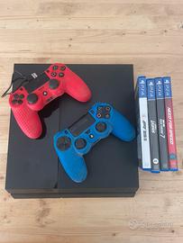Ps4 slim funzionante con 2 joypad