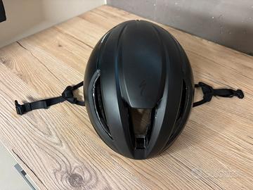 casco Evade 3