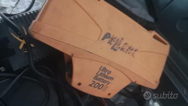 Forbice elettrica per potatura