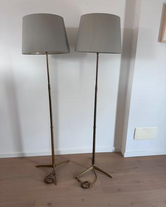 Coppia di lampade da terra vintage in ottone