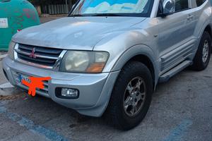 Pajero Mitsubishi 3200 DID GLS