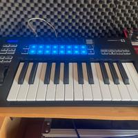 Novation Launchkey25