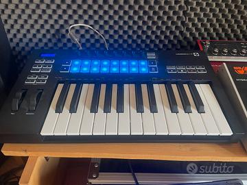 Novation Launchkey25