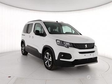 Peugeot e-Rifter elettrico 136 CV 50kWh GT Standar