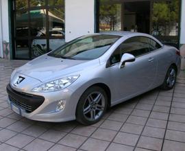 PEUGEOT 308 1.6 HDi 112CV CC Féline