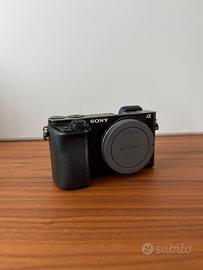 Sony Alpha a6000 – solo corpo