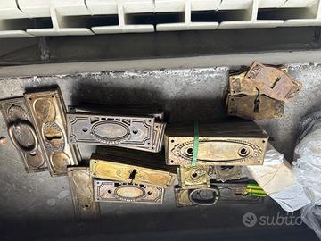 bocchette per mobili