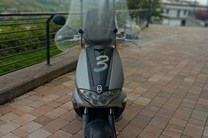 Scooter Gilera Runner 200