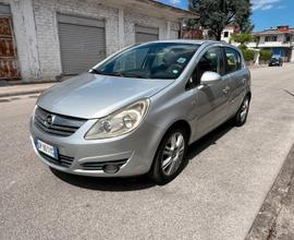 Opel corsa 1.3 2008