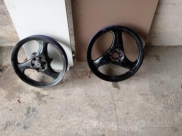 cerchi per Aprilia 50 anno 97