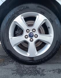 Cerchi in lega Ford R17  gomme invernali 
