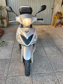 Suzuki sixteen 150 cc