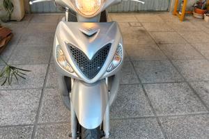 Suzuki sixteen 150 cc