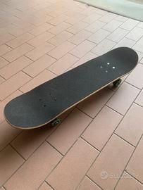 Skateboard nuovo Decathlon