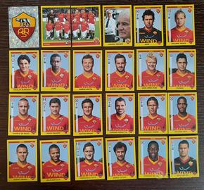 24 figurine Roma calciatori Panini 2009 2010