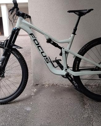bici focus jam 6.8 M