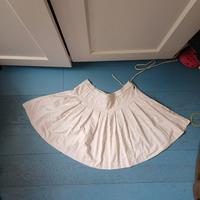 gonna bianca a falde