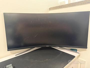 Monitor Msi curvo