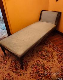 Mobili vintage antiquariato