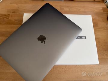 MacBook Air M1 – 8GB RAM / 512GB SSD 98% Batteria