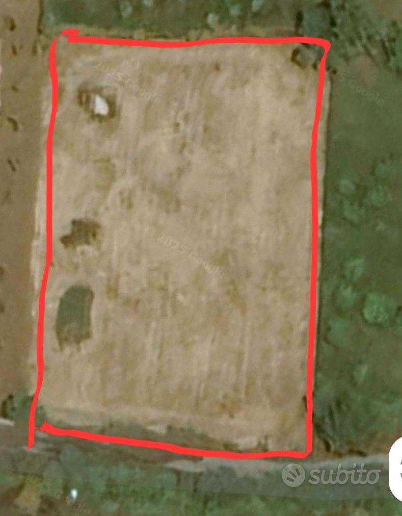 Plac, 2200 m²
