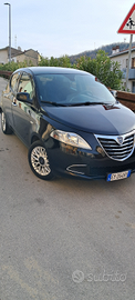 Lancia Ypsilon 1.2 gpl