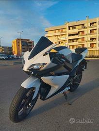 Yamaha YZF-R125 MBK